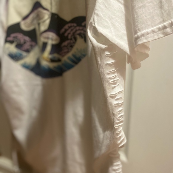 Custom Distressed Tee - Picture 4 of 5